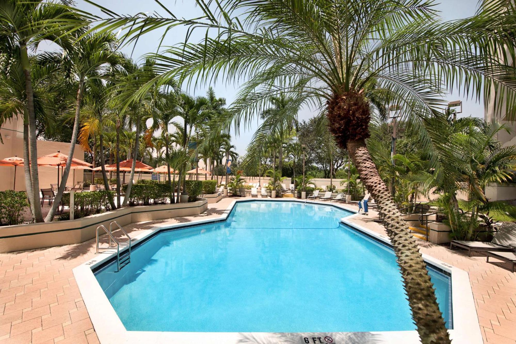 Embassy Suites Boca Raton Buitenkant foto