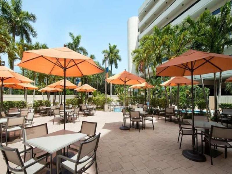 Embassy Suites Boca Raton Buitenkant foto