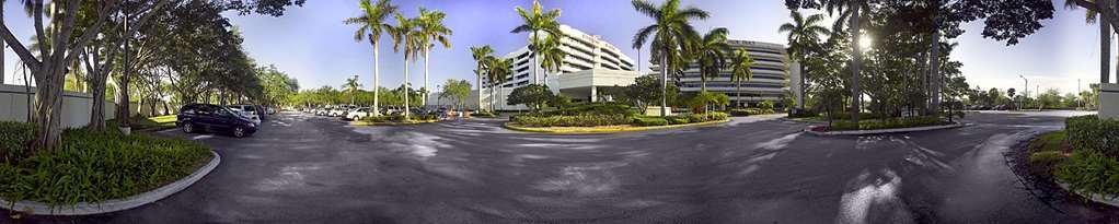 Embassy Suites Boca Raton Buitenkant foto